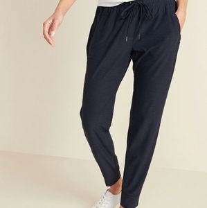 Chic Black, light weight joggers from old navy